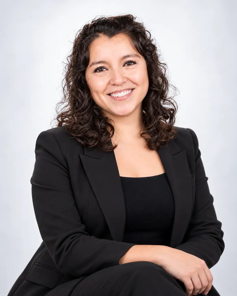 Retrato institucional de Carla Becerril, cofundadora de LUM.Expert